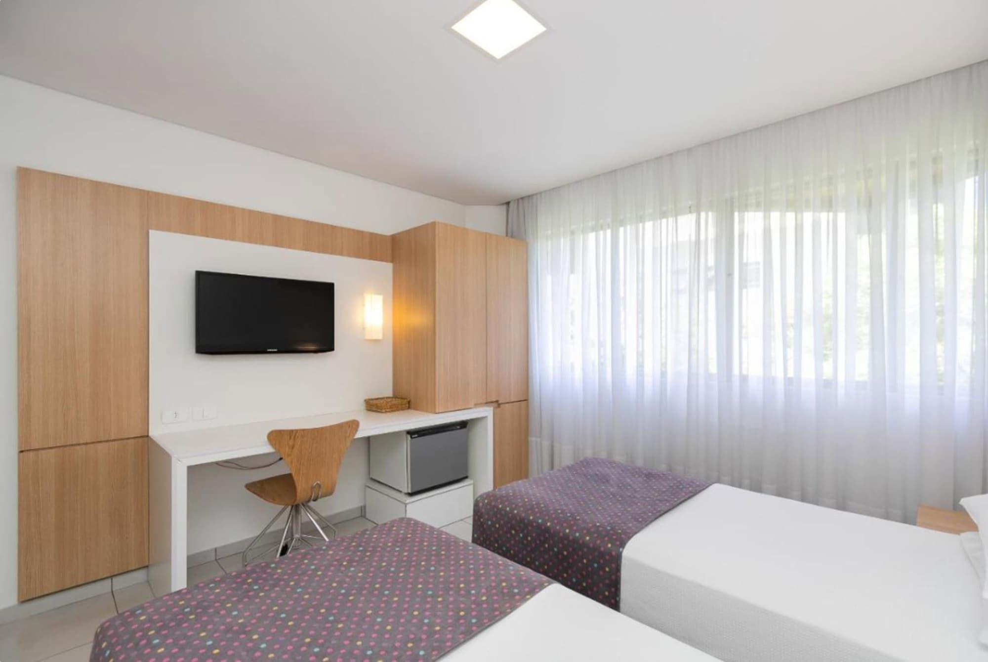 Saint Emilion By Atlantica Hotel Куритиба Екстериор снимка