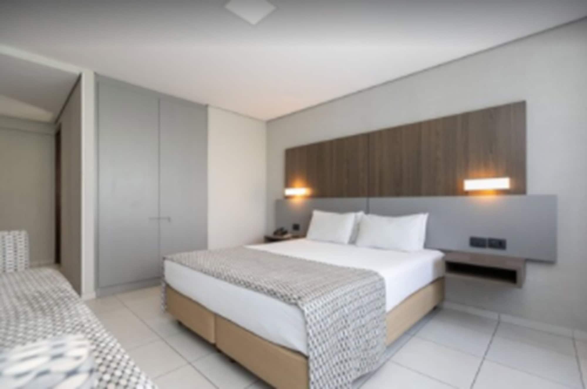 Saint Emilion By Atlantica Hotel Куритиба Екстериор снимка